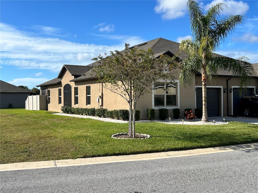 13475 Crest Lake Dr, Hudson, FL 34669 - photo 1