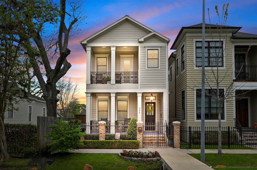 345 W 27th St, Houston, TX 77008 - photo 1