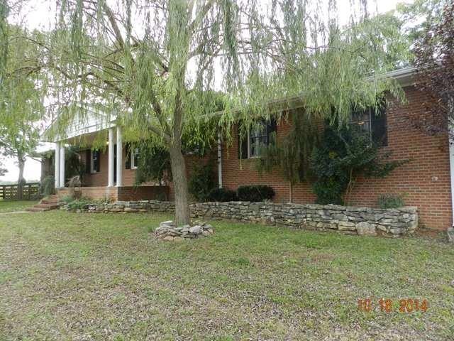 297 Dixon Rd, Shelbyville, TN 37160 - photo 1