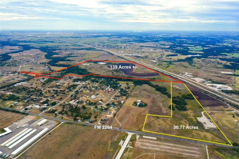 139+/- Cr 4223, Decatur, TX 76234 - photo 1