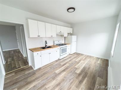 428 Liberty St unit 1, Newburgh, NY 12550 - photo 1