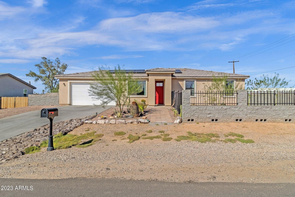 2-web-or-mls-11546-e-4th-ave