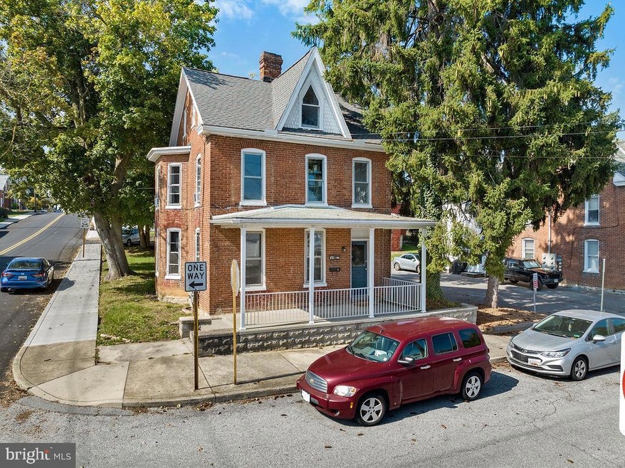 164 Hamilton Ave, Waynesboro, PA 17268 - photo 1