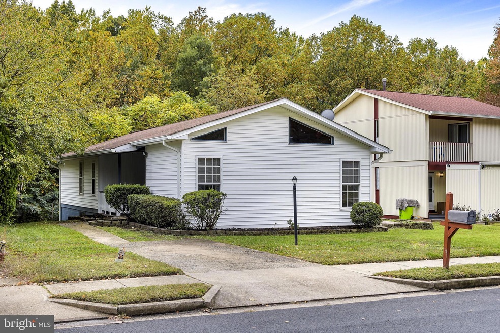 12732 Torrington St, Woodbridge, VA 22192 - photo 1