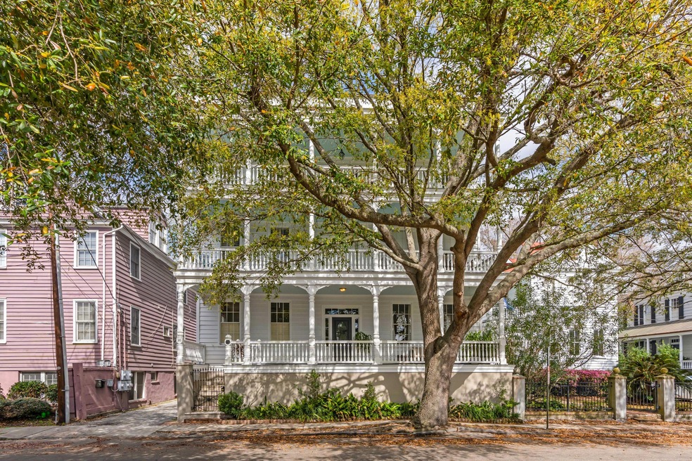 Victorian-Style Built in 1885