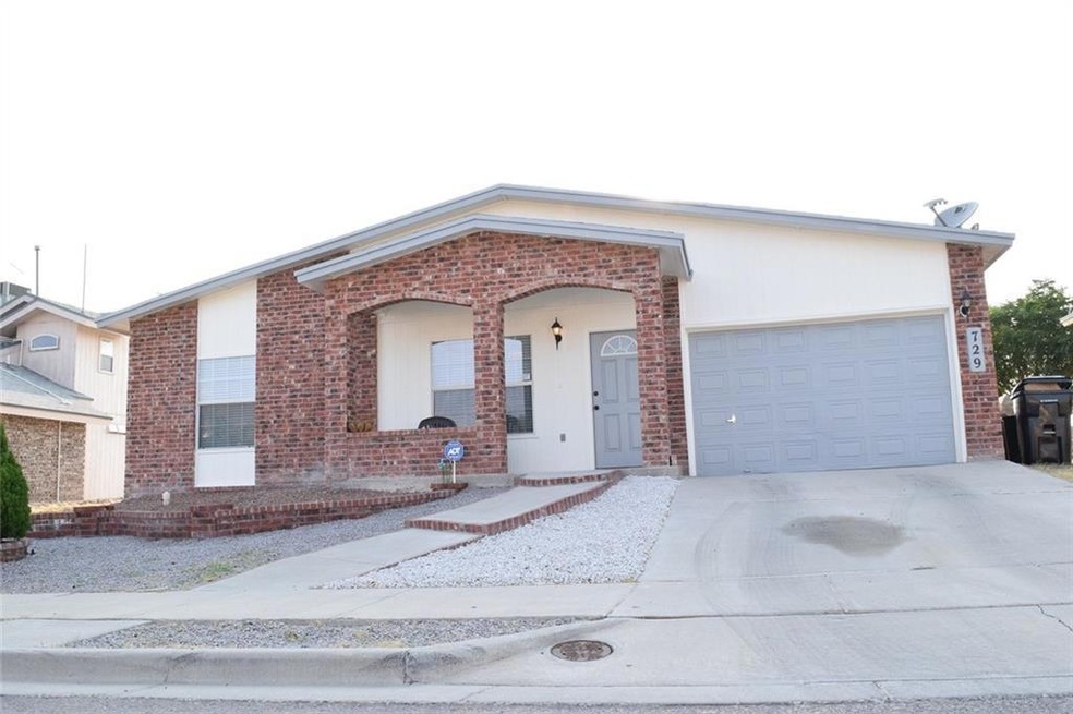 729 Maravillas St, El Paso, TX 79928 - photo 1