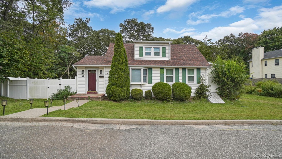 Sold $605,000 • Co-Listing Agent