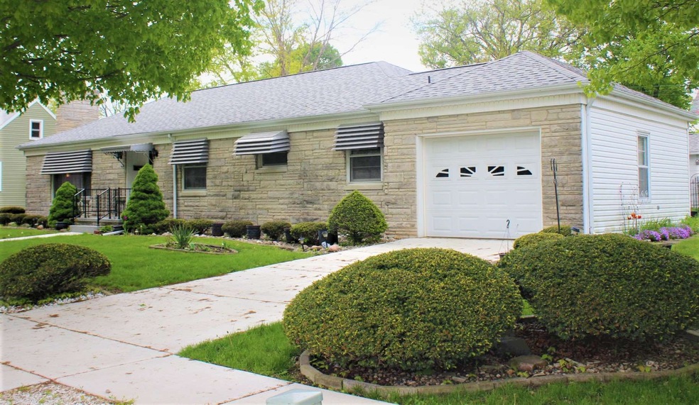 301 E Spies St, Boswell, IN 47921 - photo 1