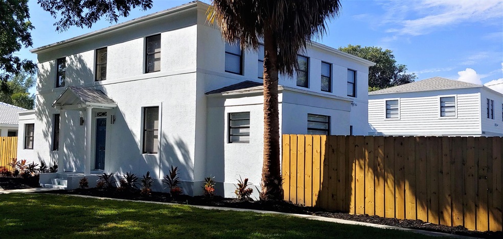 3015 Poinsettia Ave unit 1, West Palm Beach, FL 33407 - photo 1