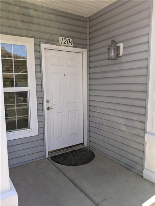 Sold $217,000 • Co-Listing Agent