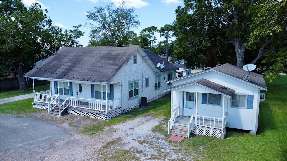 Sold • Co-Listing Agent
