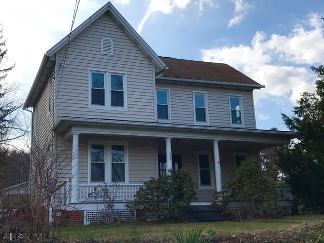426 S Juliana St, Bedford, PA 15522 - photo 1