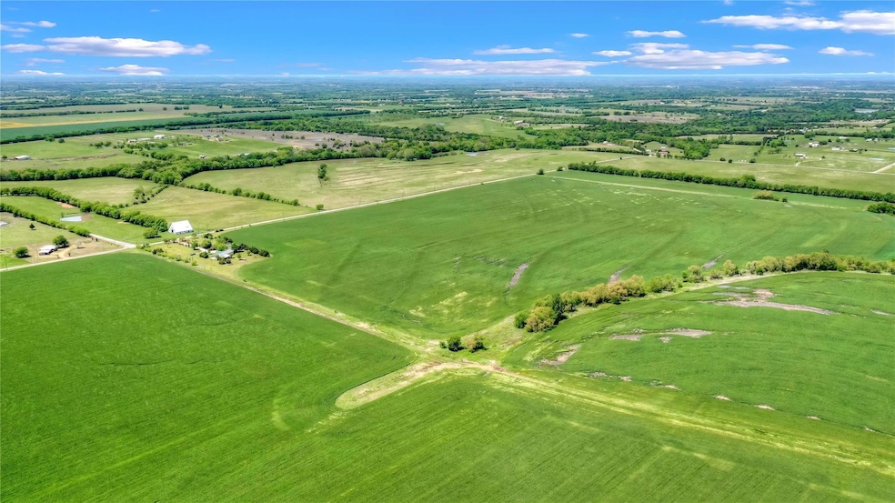 TBD B E Line Rd, Whitewright, TX 75491 - photo 1