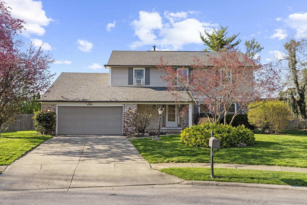 1-web-or-mls-A7402167
