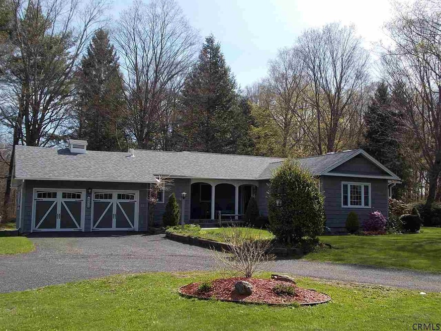 806 Swaggertown Rd, Ballston Lake, NY 12019 - photo 1