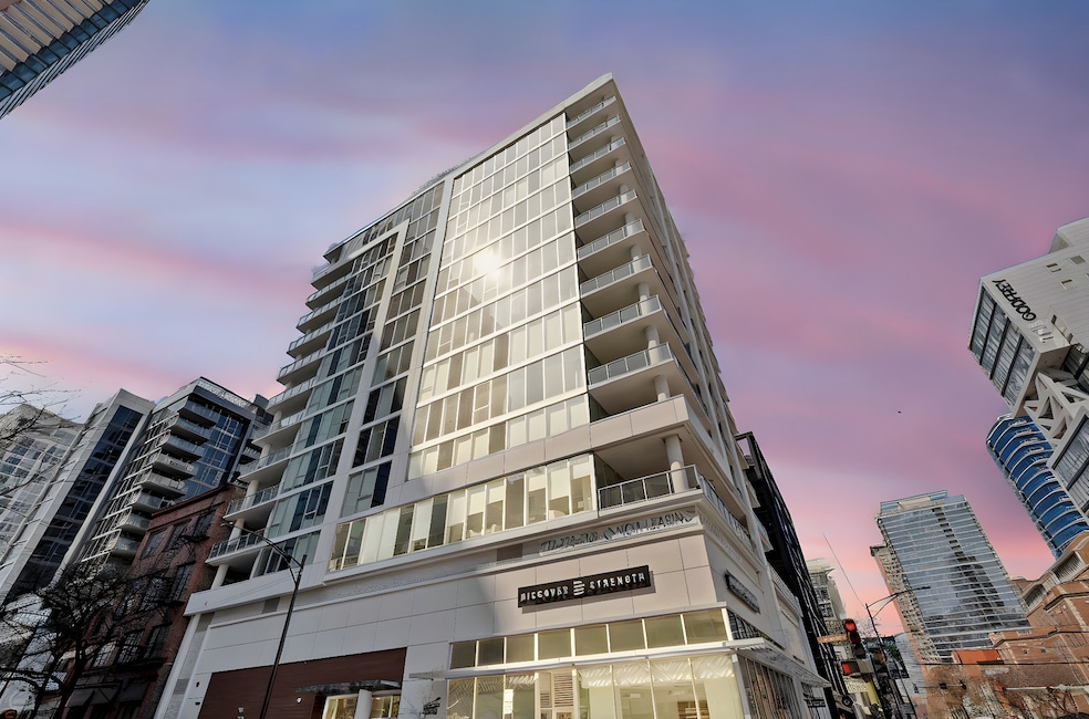 146 W Erie St unit 1401, Chicago, IL 60654 - photo 1