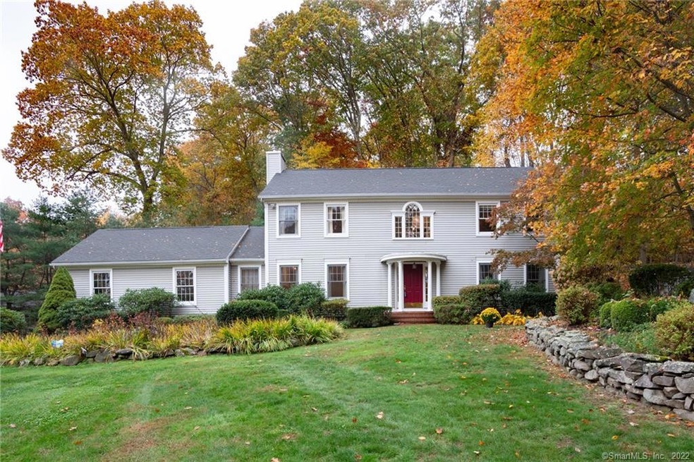 19 Fenn Rd, Middlebury, CT 06762 - photo 1