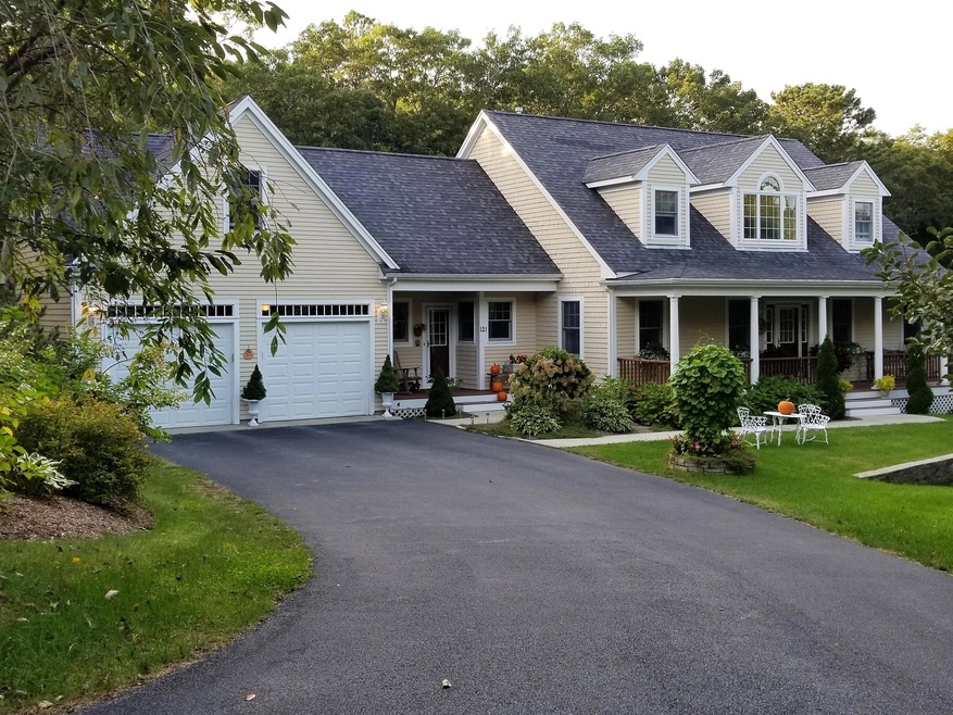 121 Spectacle Pond Dr, East Falmouth, MA 02536 - photo 1