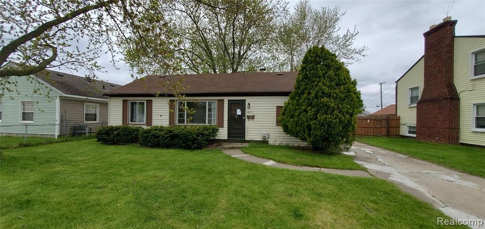 26711 Lehner St, Roseville, MI 48066 - photo 1