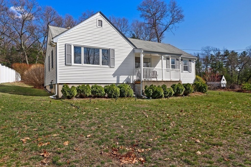 396 Treble Cove Rd, North Billerica, MA 01862 - photo 1