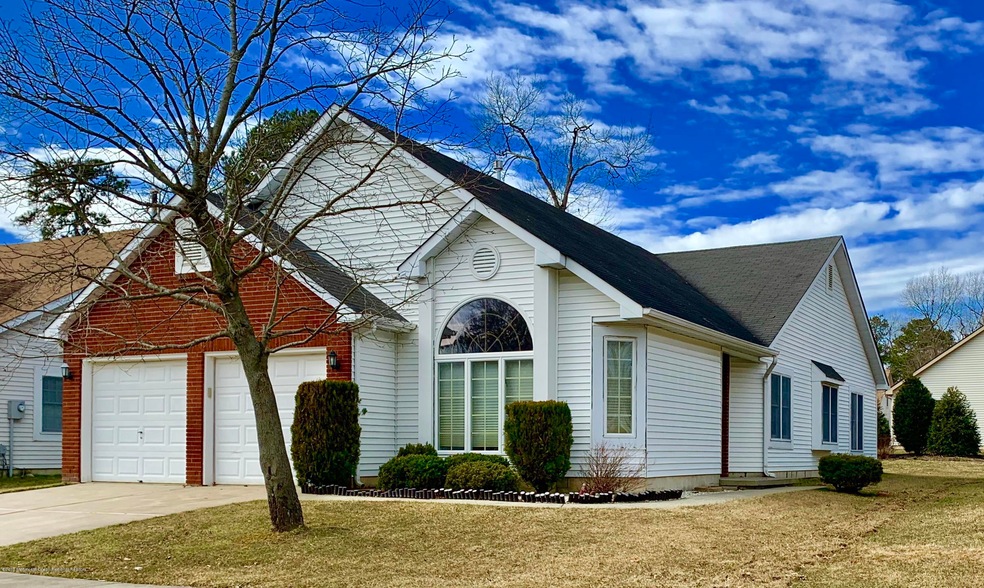 1562 Crimson Rd, Toms River, NJ 08755 - photo 1