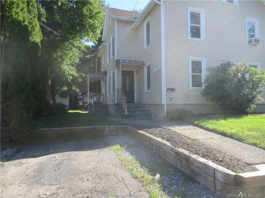 8 Travis St unit E, Torrington, CT 06790 - photo 1