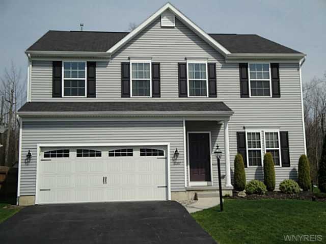 Exterior Front. Welcome to 6097 Woodford Drive, La