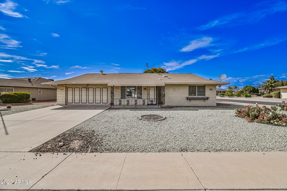 9602 W Wrangler Dr, Sun City, AZ 85373 - photo 1