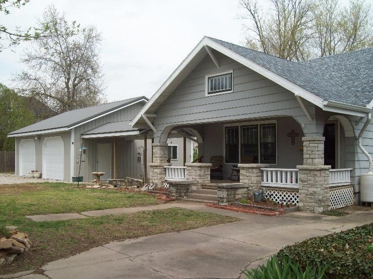 614 S 15th St, Parsons, KS 67357 - photo 1