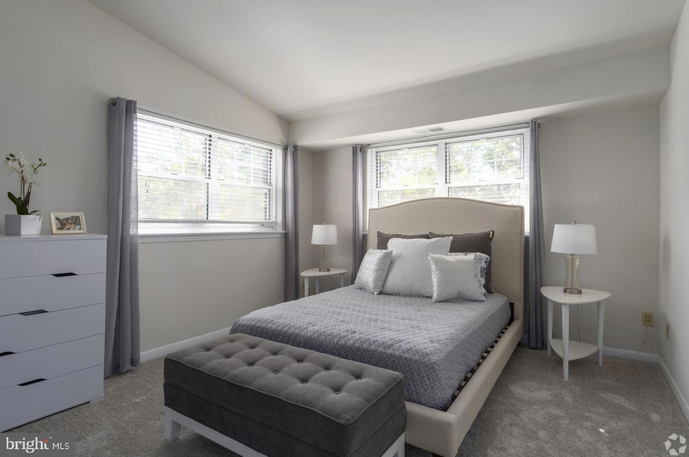 284 Iven Ave unit 1B-294-2C, Radnor, PA 19087 - photo 1