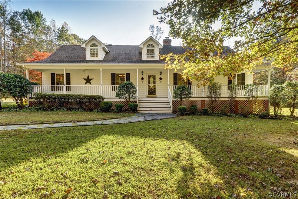 4160 Drew Ridge Dr, Louisa, VA 23093 - photo 1