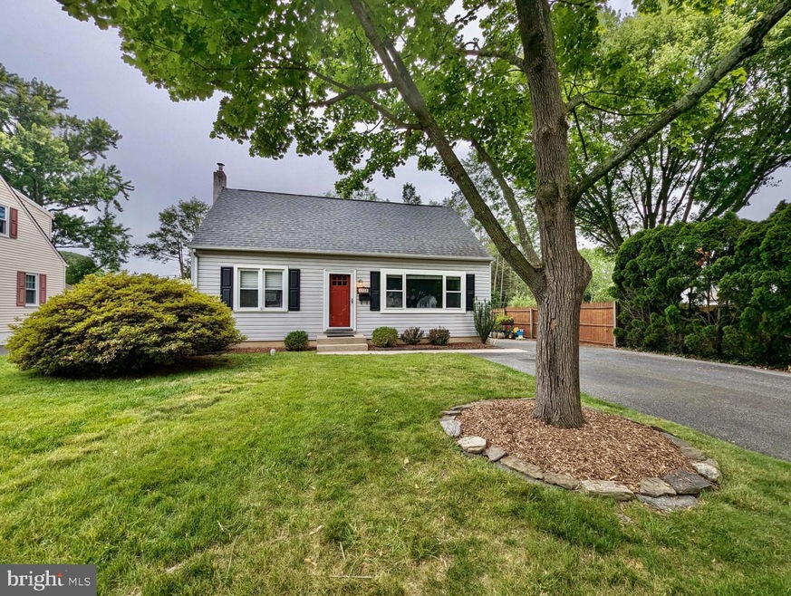 4208 Woodland Ave, Brookhaven, PA 19015 - photo 1