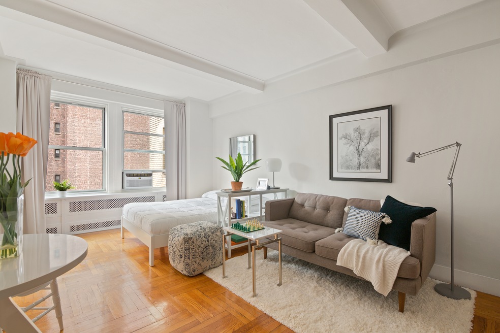 433 W 34th St unit 8H, New York, NY 10001 - photo 1