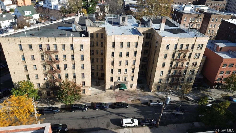 3230 Cruger Ave unit 7 Units, Bronx, NY 10467 - photo 1