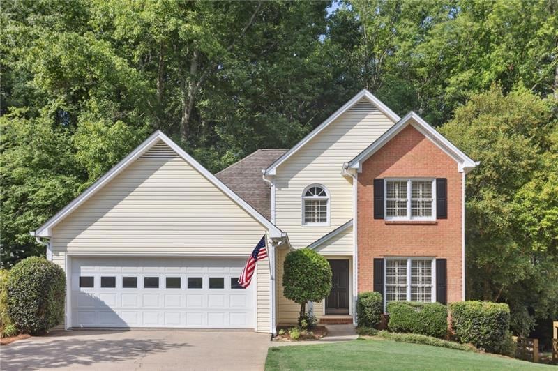 591 Oakledge Dr NW, Marietta, GA 30060 - photo 1