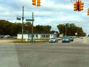 2545 S Getty St, Muskegon, MI 49444 - photo 1