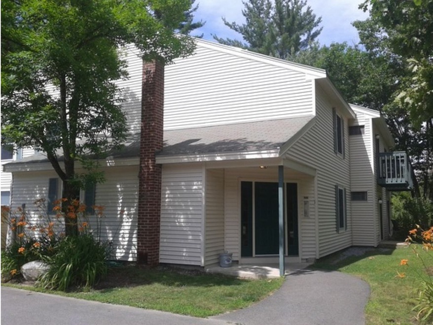 5 Washington St unit 1, Goffstown, NH 03045 - photo 1