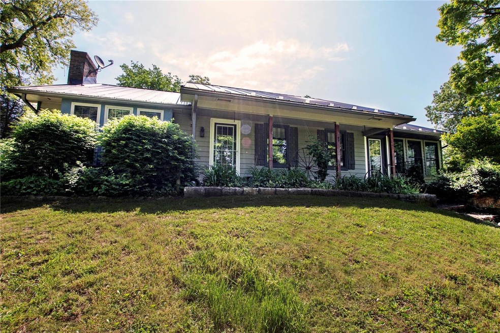 25203 Missouri 94, Marthasville, MO 63357 - photo 1