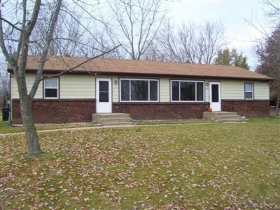 4442 12th St, Wayland, MI 49348 - photo 1