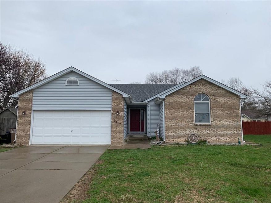 3417 Briar Dr, Columbus, IN 47203 - photo 1