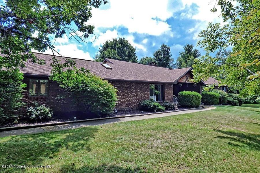 125 Kimberly Cir, Clarks Summit, PA 18411 - photo 1