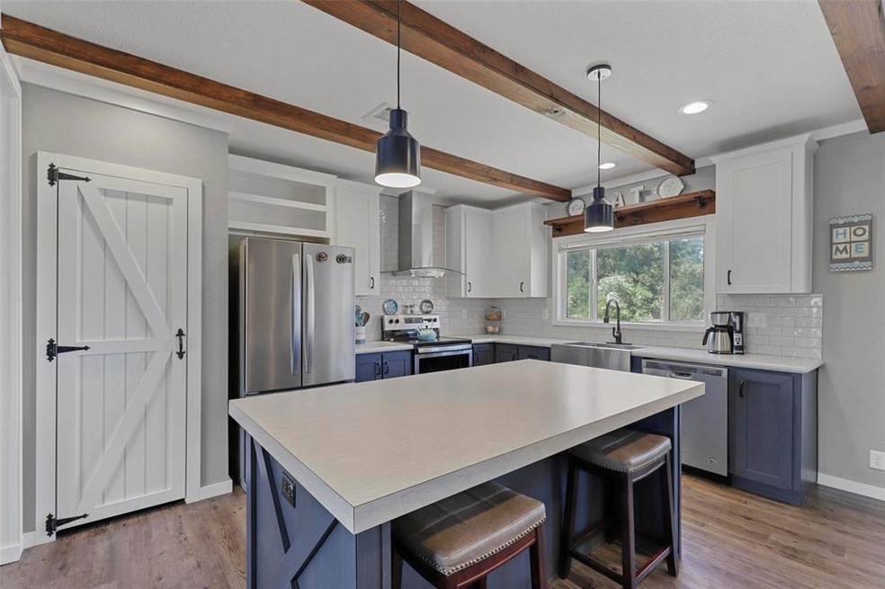 250 Deer Butte St, Weatherford, TX 76085 - photo 1