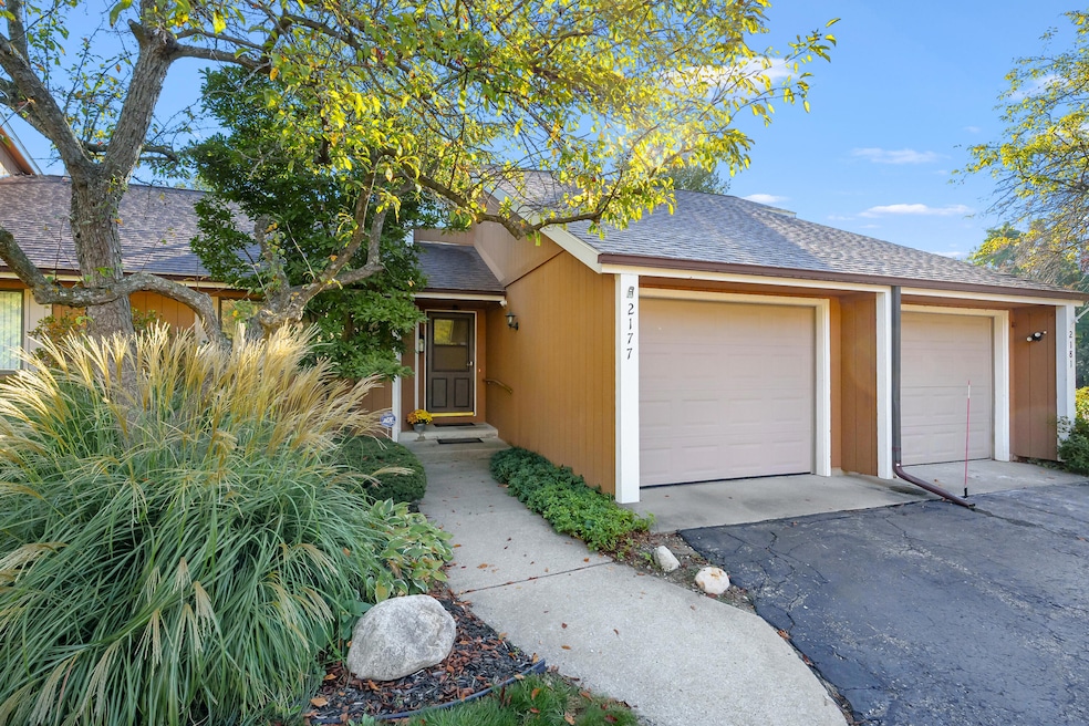 2177 Quail Run Dr, Kalamazoo, MI 49009 - photo 1