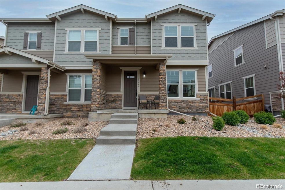 21906 E Quincy Place, Aurora, CO 80015 - photo 1
