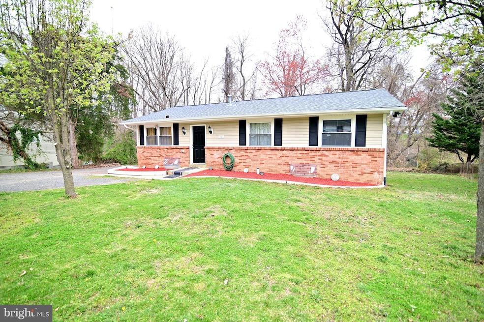 1802 Folk Dr, Fort Washington, MD 20744 - photo 1