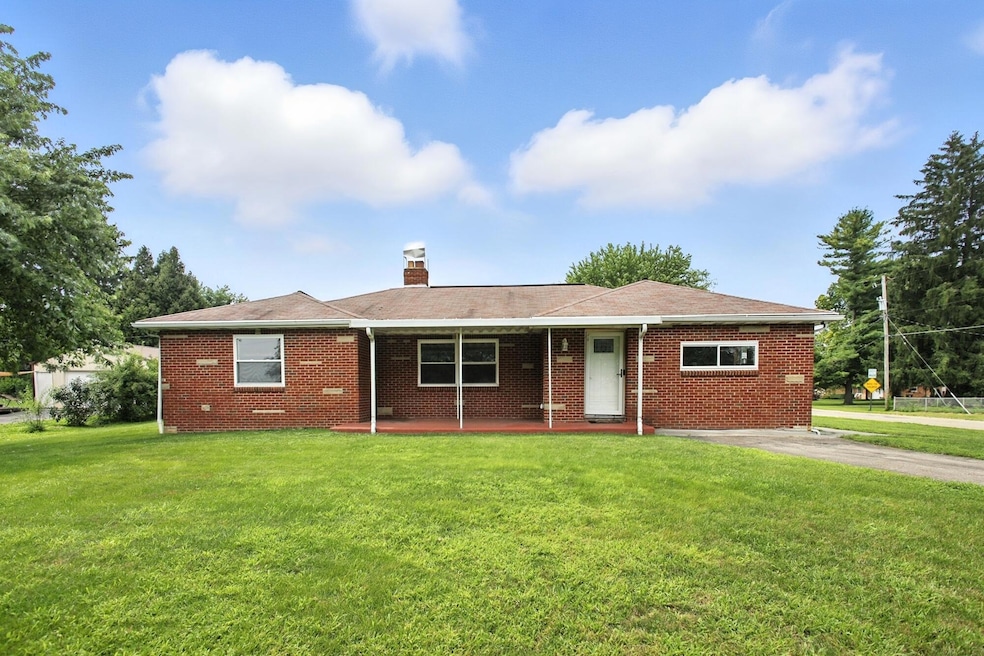 2855 Springfield Jamestown Rd, Springfield, OH 45505 - photo 1