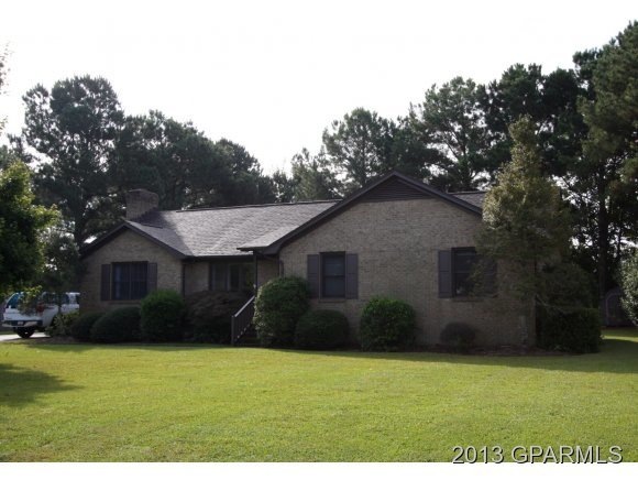 634 Corbett St, Winterville, NC 28590 - photo 1