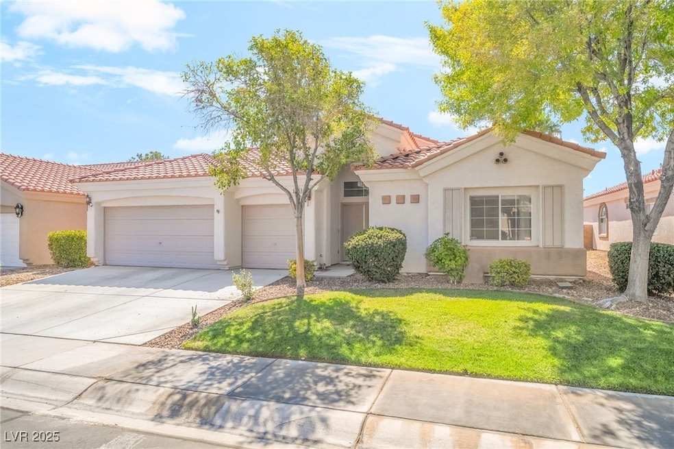 3945 Genoa Dr unit 1, Las Vegas, NV 89141 - photo 1