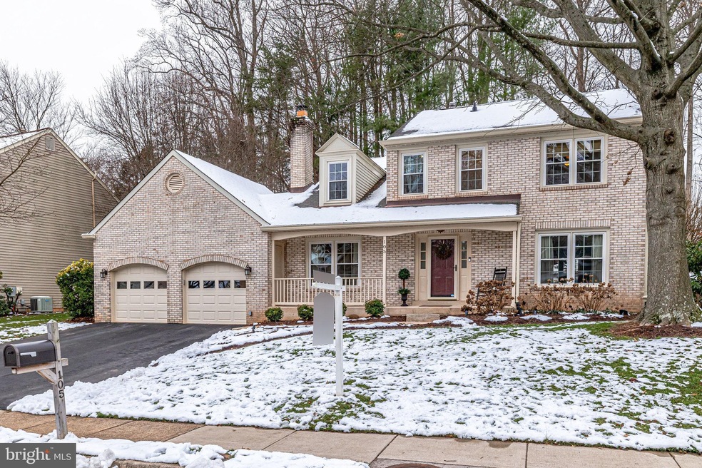 105 Connemara Dr, Sterling, VA 20164 - photo 1