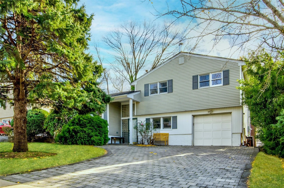 Sold $780,000 • Co-Listing Agent